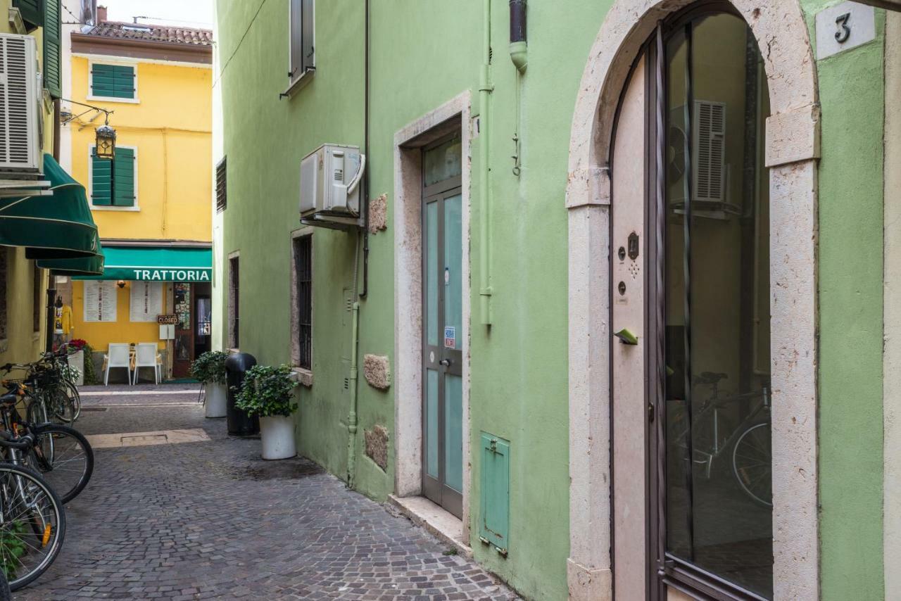 Appartamento Le Perle Lazise Exterior foto